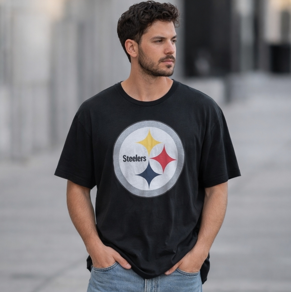 Pittsburgh Steelers NFL Logo Black Light Weight Football Fan Tee-Shirt Size 2XL